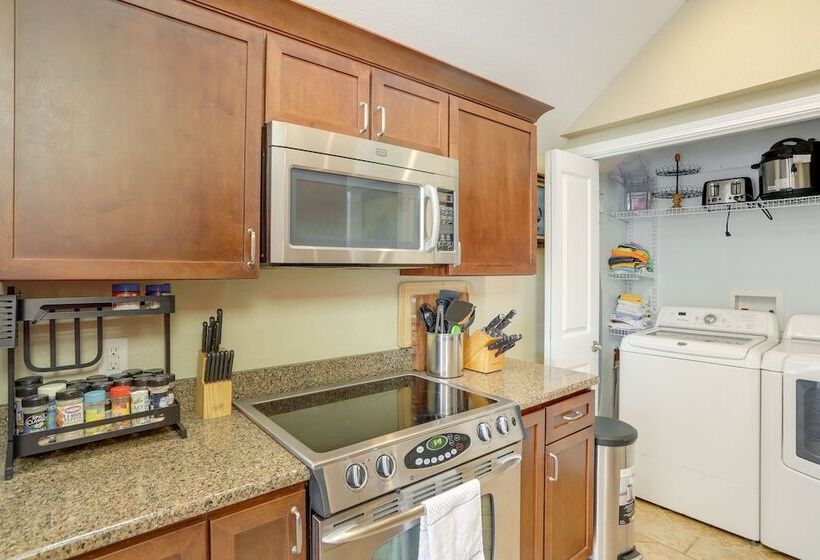 Port Clinton Home W/ Private Dock + Gazebo!