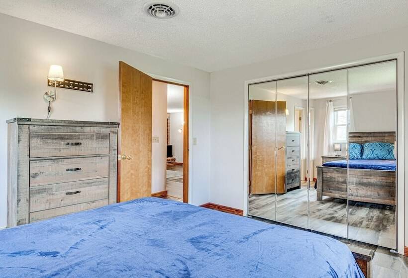 Quaint Economy Retreat W/ Patio & Spacious Yard!