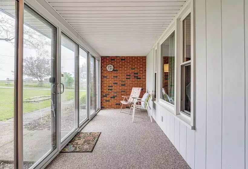 Quaint Economy Retreat W/ Patio & Spacious Yard!