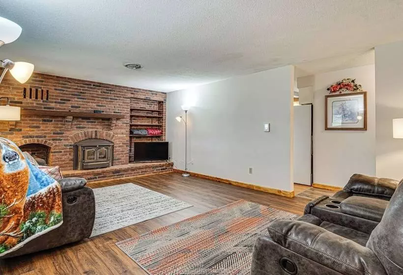 Quaint Economy Retreat W/ Patio & Spacious Yard!