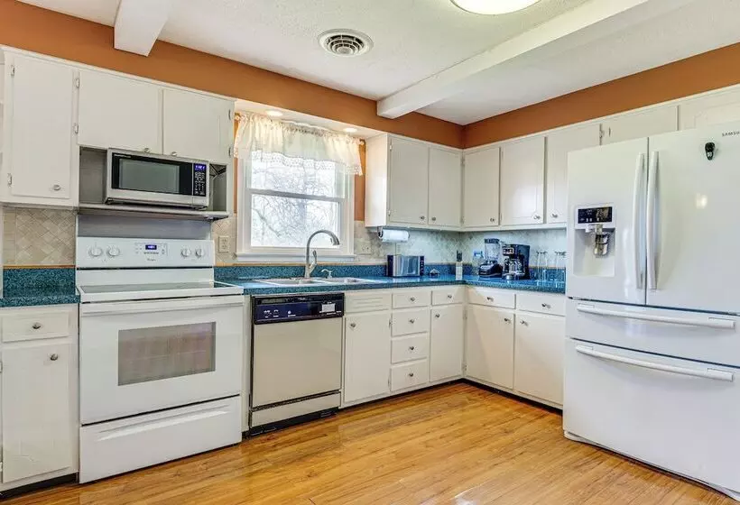 Quaint Economy Retreat W/ Patio & Spacious Yard!