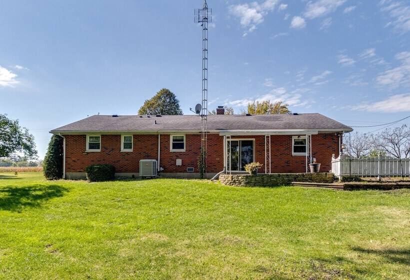 Quaint Economy Retreat W/ Patio & Spacious Yard!