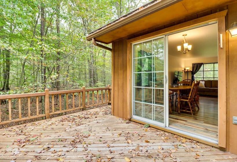 Pocono Lake Retreat W/ Deck & Fire Pit!