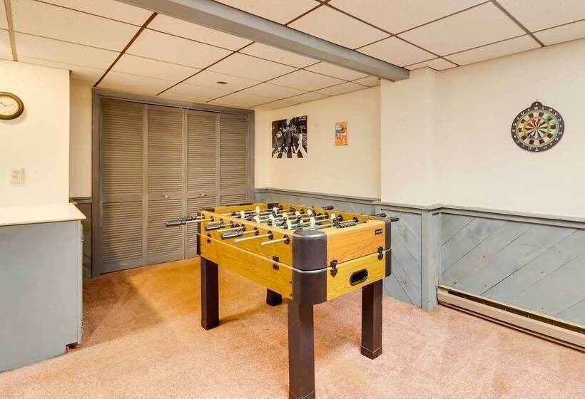 Pocono Lake Retreat W/ Deck & Fire Pit!