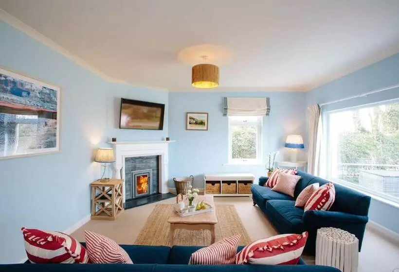 Residenssi Beautiful 5 Bed House In Port Isaac