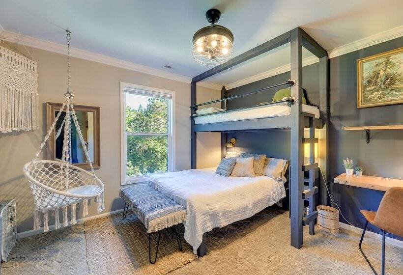 Riverfront Pollocksville Home W/ Private Beach!