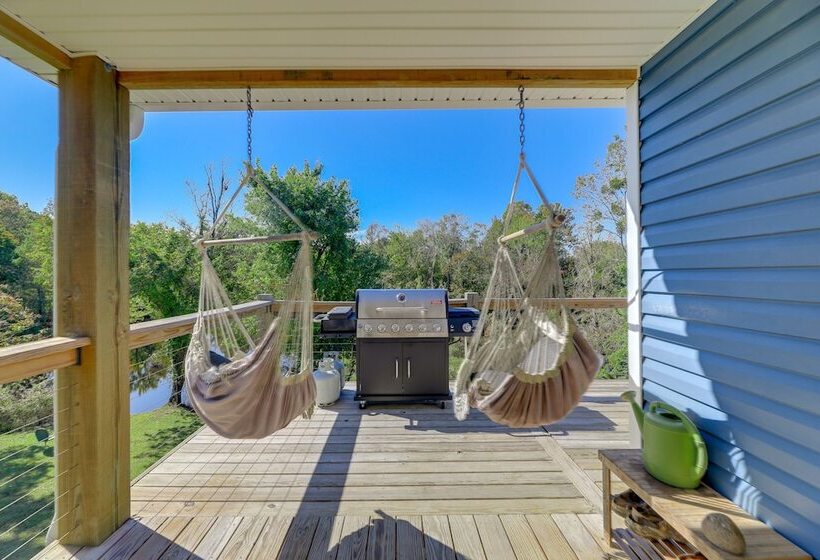 Riverfront Pollocksville Home W/ Private Beach!