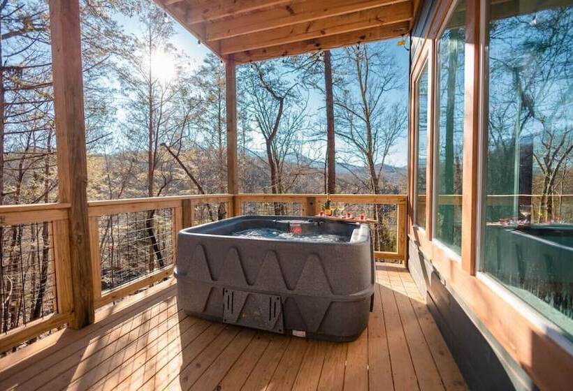 Romantic Cabin Retreat By Ghosal Luxury Lodging