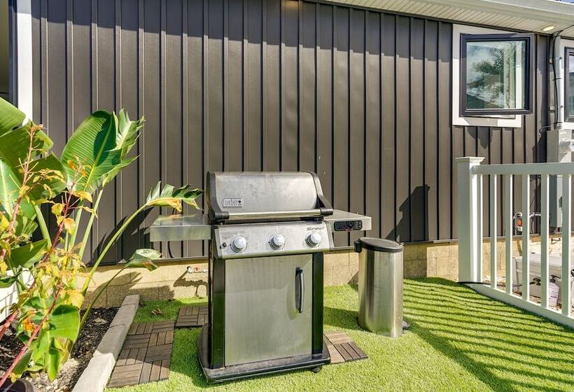 Renovated Seaside Park Cottage: Steps To Beach!