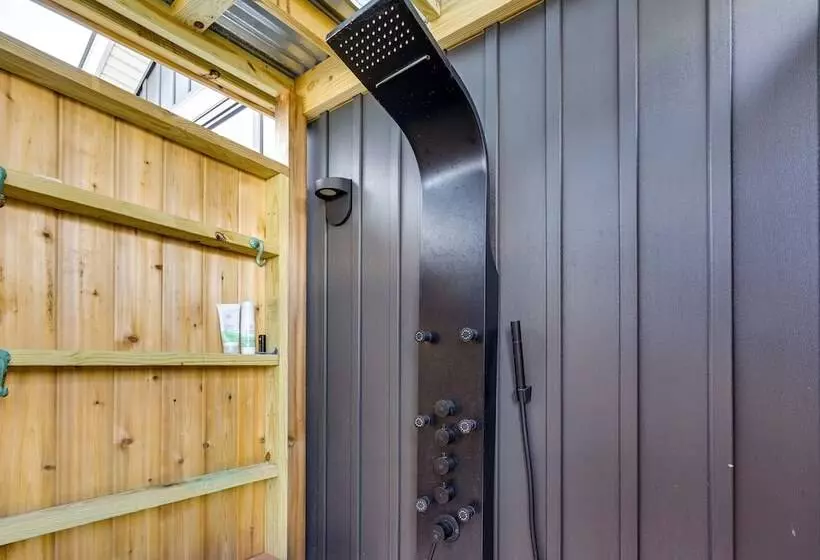 Renovated Seaside Park Cottage: Steps To Beach!