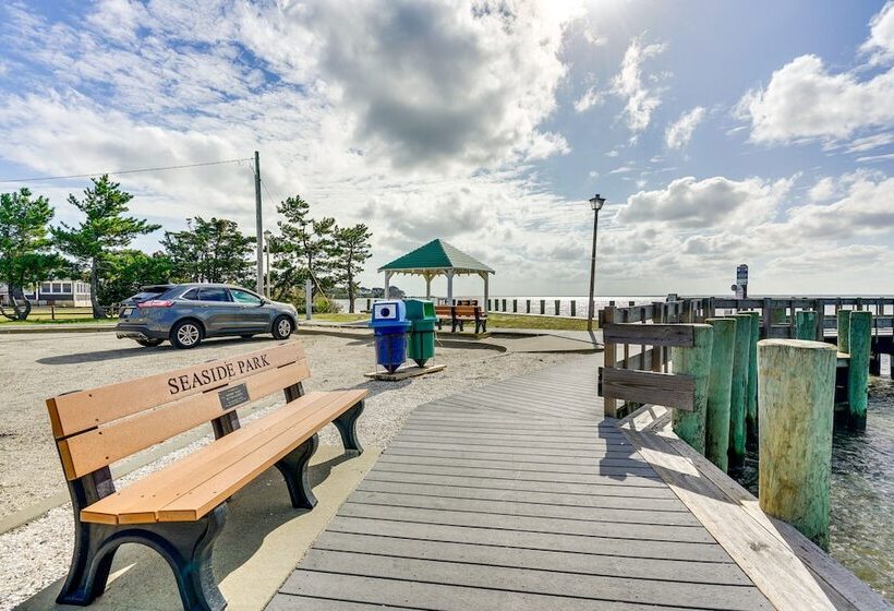 Renovated Seaside Park Cottage: Steps To Beach!