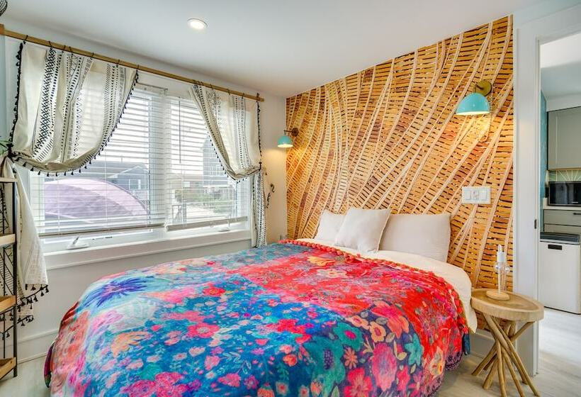 Renovated Seaside Park Cottage: Steps To Beach!