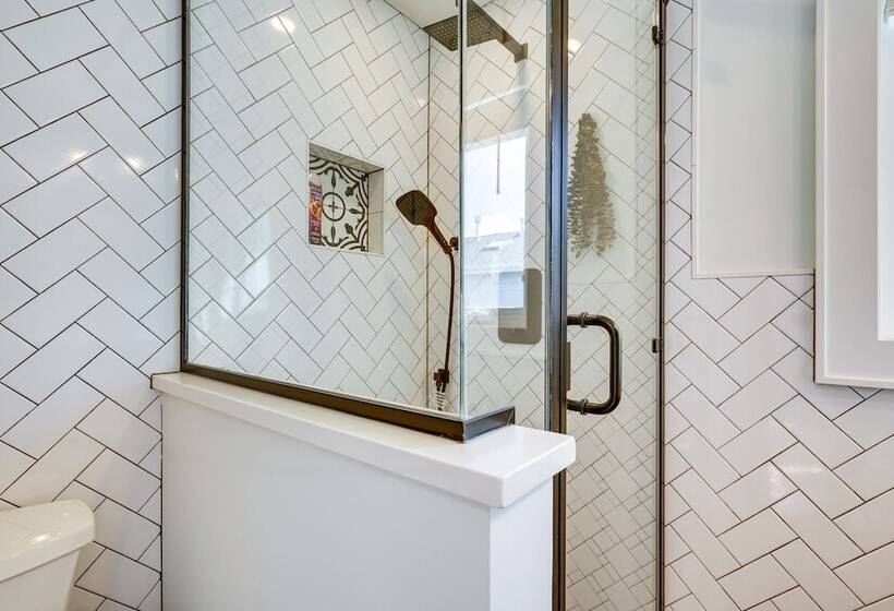 Renovated Seaside Park Cottage: Steps To Beach!