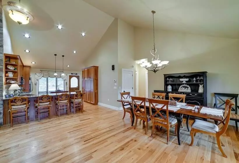 Secluded Union Dale Home ~ 2 Mi To Elk Mountain!