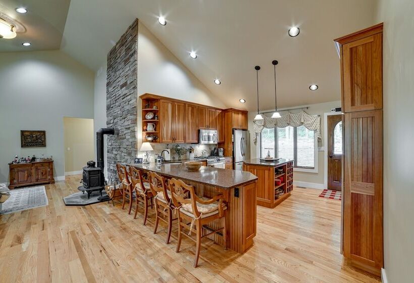 Secluded Union Dale Home ~ 2 Mi To Elk Mountain!