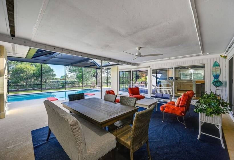 Stunning Marco Island Home W/ Covered Patio!