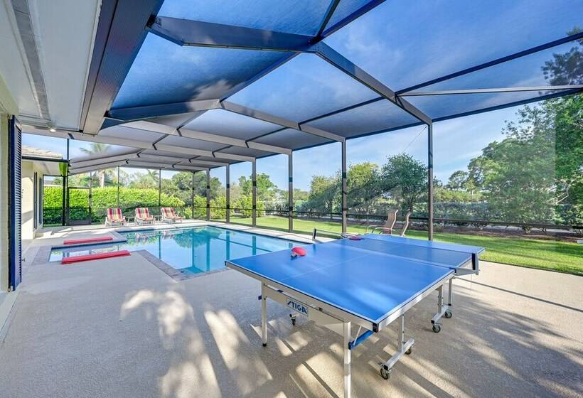 Stunning Marco Island Home W/ Covered Patio!