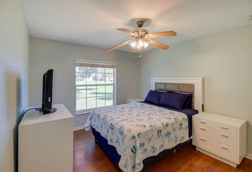 Sunny Ocala Home W/ Private Pool & Hot Tub!