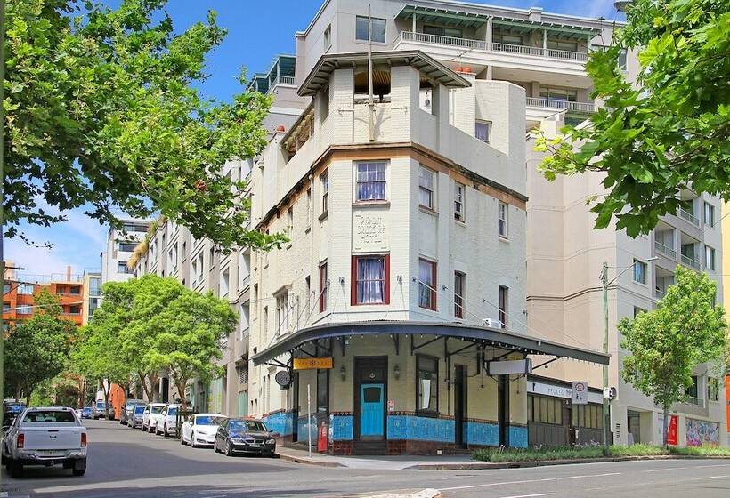 Venus Harbourside   Female Only Hostel