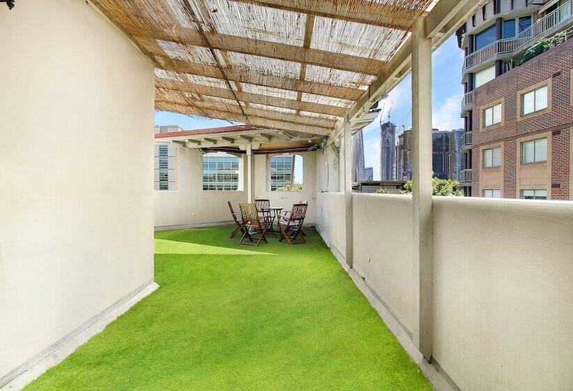 Venus Harbourside   Female Only Hostel