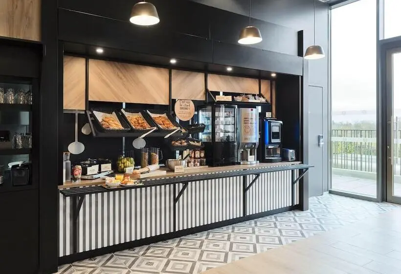 B&b Hotel Versailles Rocquencourt