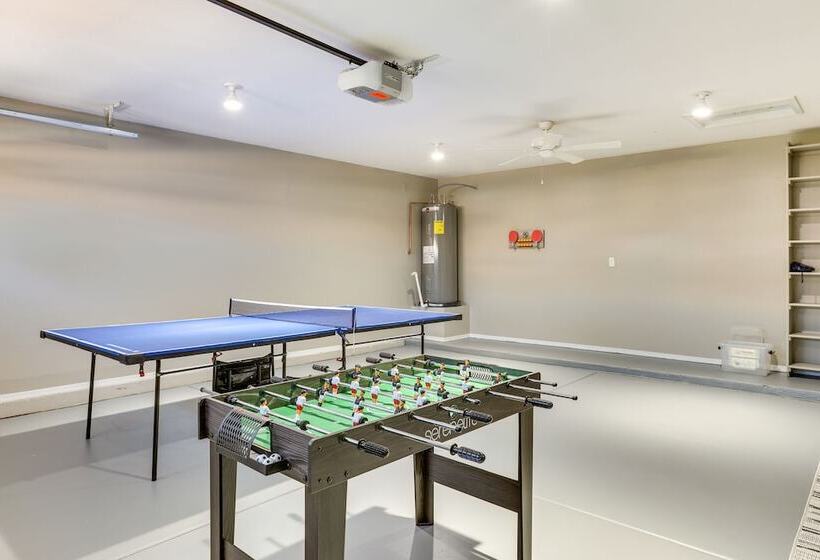 Beautiful Surprise Home W/ Private Pool & Grill!