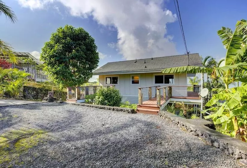 Charming Kailua Kona Apartment Near Hiking & Golf!