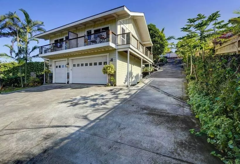 Charming Kailua Kona Apartment Near Hiking & Golf!