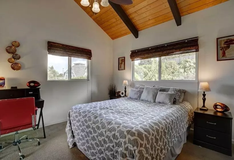 Charming Kailua Kona Apartment Near Hiking & Golf!