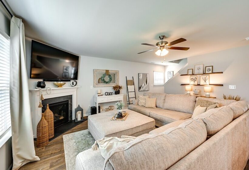 Charming New Bern Retreat Near Historic Downtown!