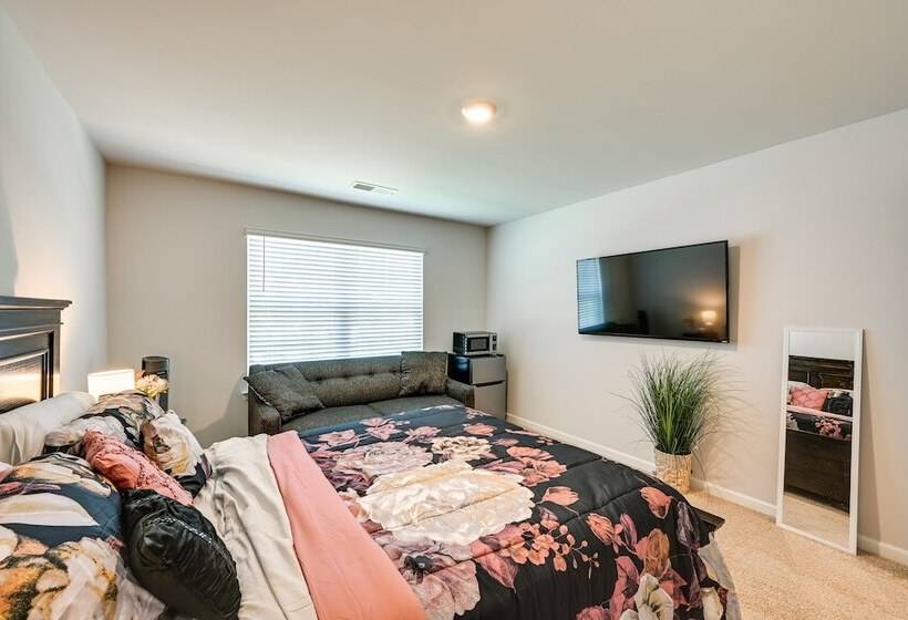 Charming New Bern Retreat Near Historic Downtown!