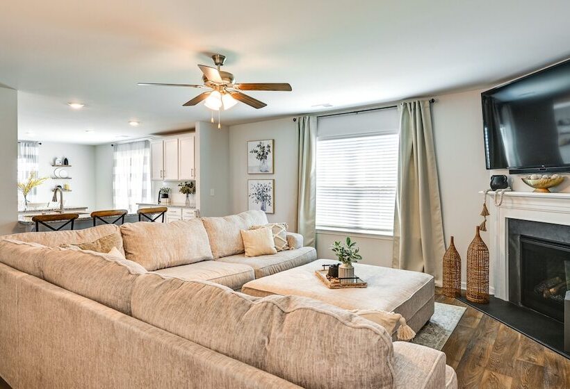 Charming New Bern Retreat Near Historic Downtown!