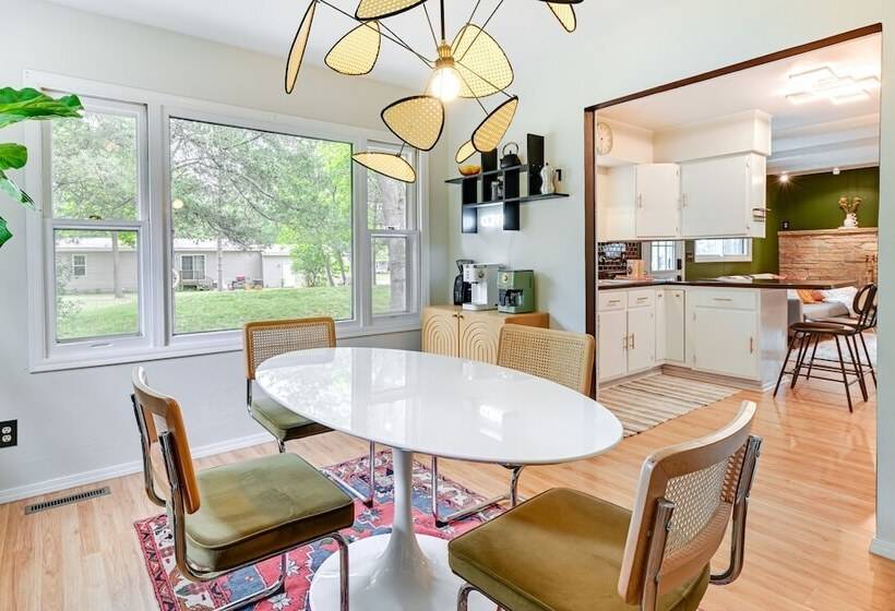 Cozy Montello Hideaway Near Puckaway Lake Access!