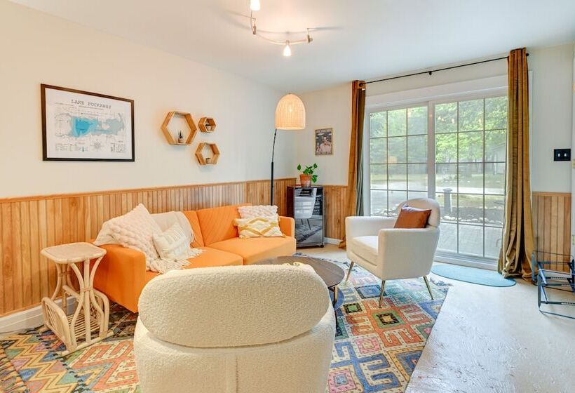 Cozy Montello Hideaway Near Puckaway Lake Access!