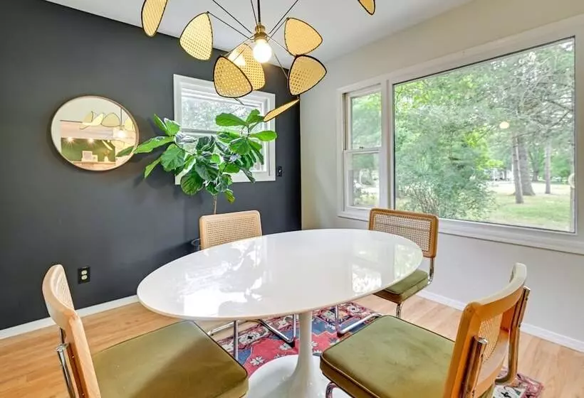 Cozy Montello Hideaway Near Puckaway Lake Access!