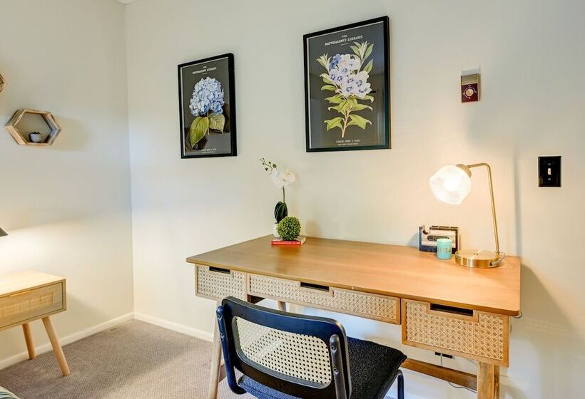 Cozy Montello Hideaway Near Puckaway Lake Access!