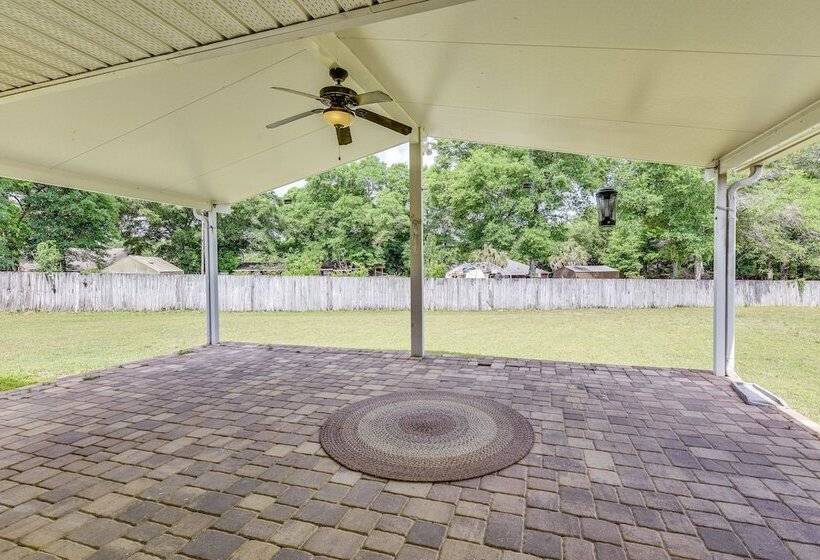 Crestview Vacation Rental: Day Trip To Destin!