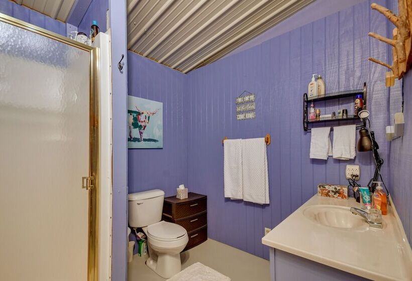 Stargaze, Hike & Kayak: Cabin Near Copper Breaks!