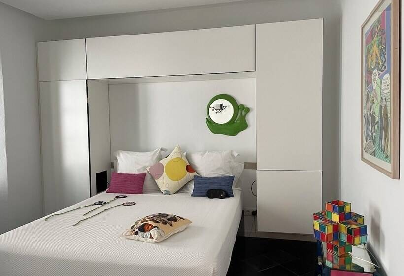 Dys Hotel Adults Only