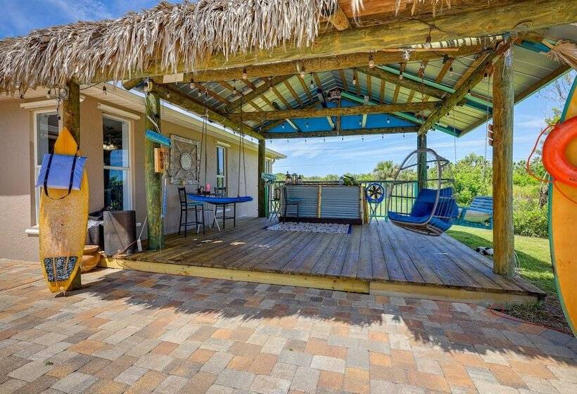 Fort Pierce Escape: Beach Entry Pool, Waterslide!