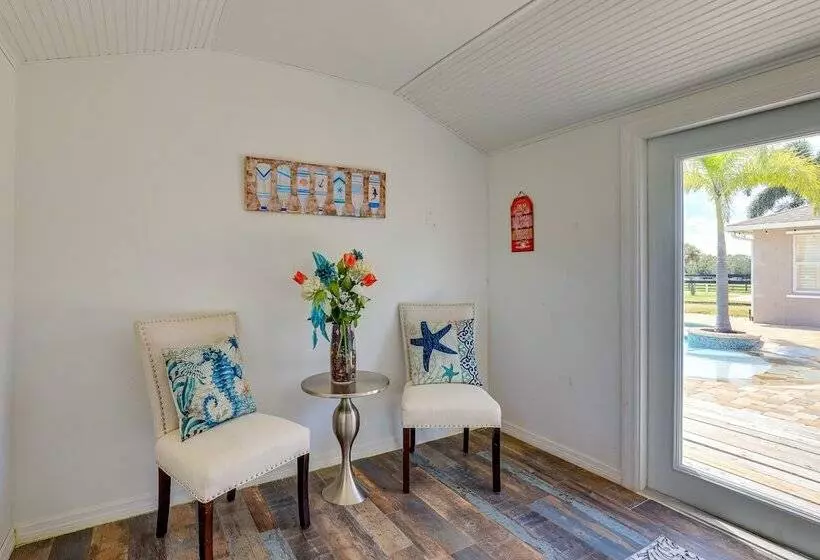 Fort Pierce Escape: Beach Entry Pool, Waterslide!