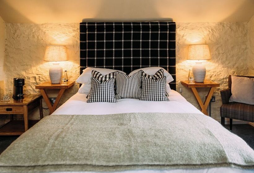 客栈 Assherton Arms