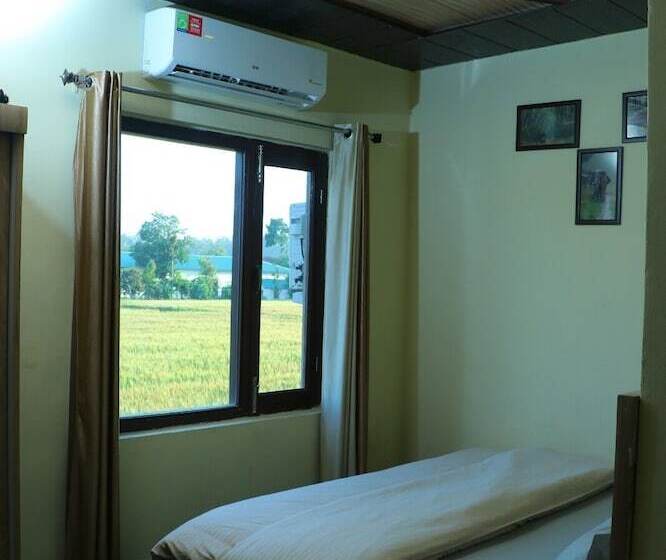 Отель Corbett Life Resort