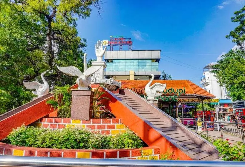 Fabhotel Tulsi Park   Nr Sai Baba Temple