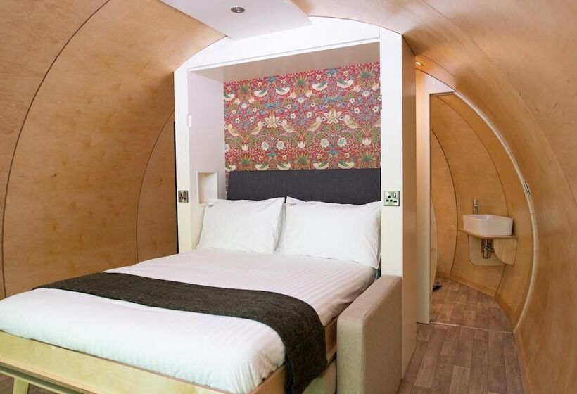 Hotel Further.space At Carrickreagh Bay