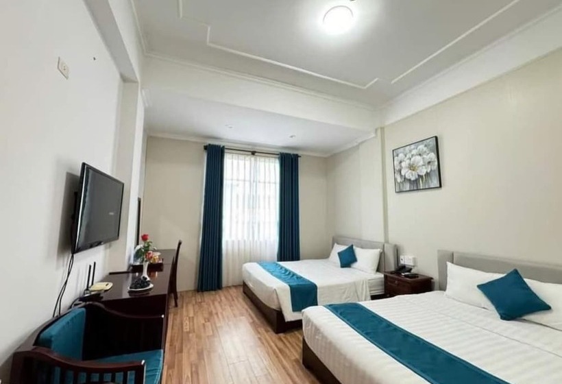 هتل Khach San Hung Vuong