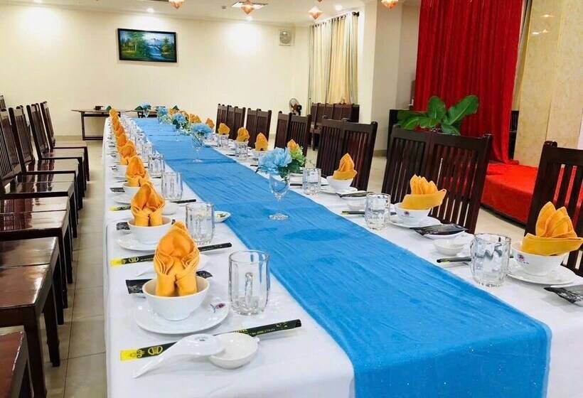 هتل Khach San Hung Vuong