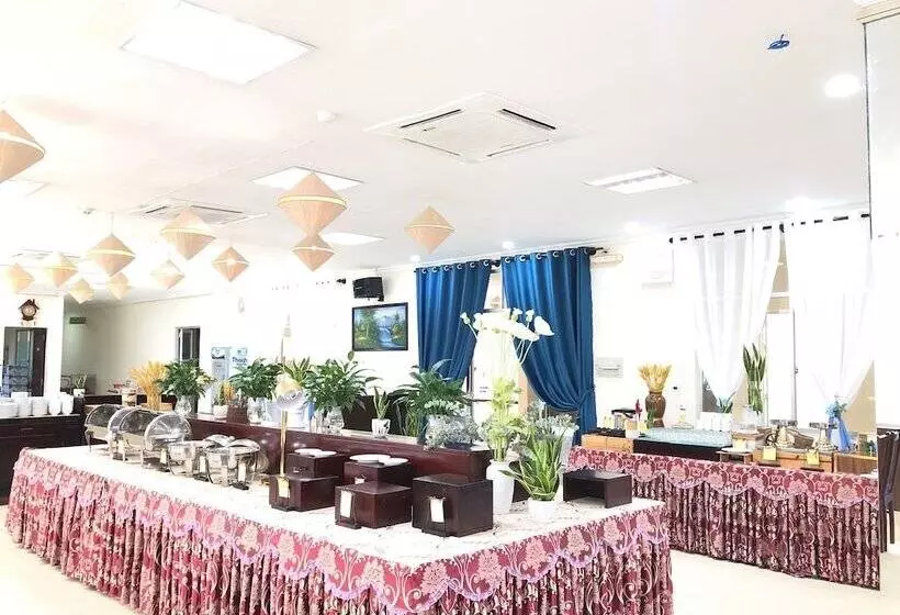 هتل Khach San Hung Vuong