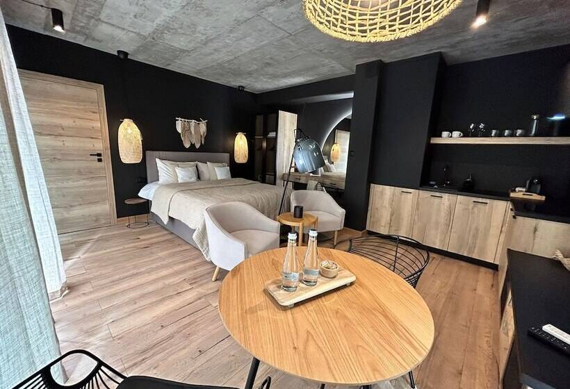 בית מלון כפרי M2 Resort Wellness & Spa