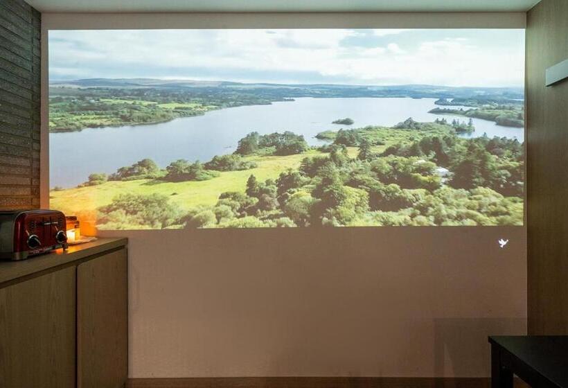 Hound Hotel Gimhae Samgye